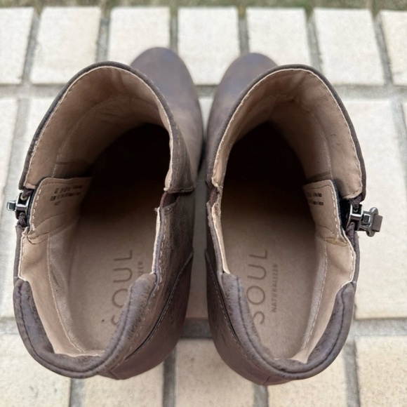 NATURALIZER SOUL Haley Brown Wedge Ankle Bootie Comfort Fall Winter Boots 9.5 - Picture 6 of 7